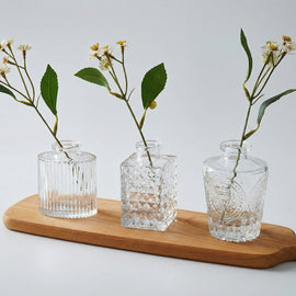 Nordic Style Clear Embossed Glass Vase Set of 3 with Wooden Tray